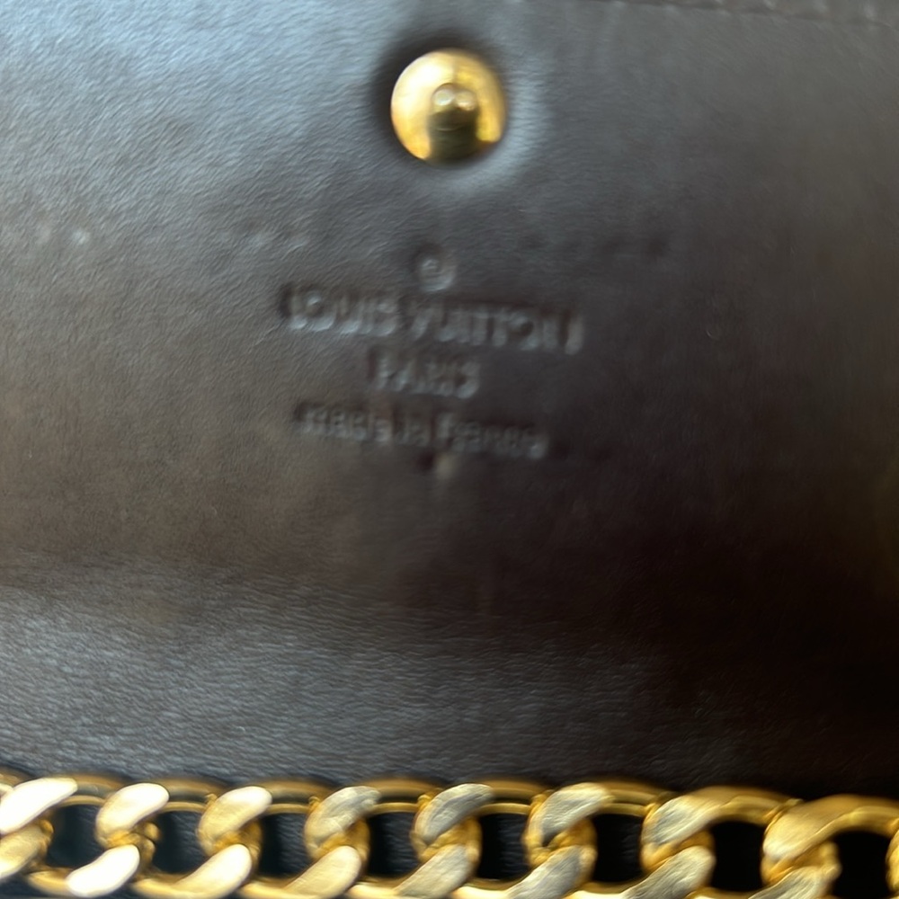 Louis Vuitton monogram vernis sara wallet. - Picture 16 of 16